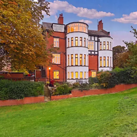 Apartment Beautiful & Luxury Overlooking The Stray *